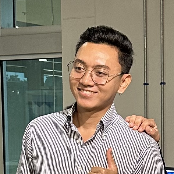 โดรนเกษตร-รับพ่นยา-หว่านปุ๋ย